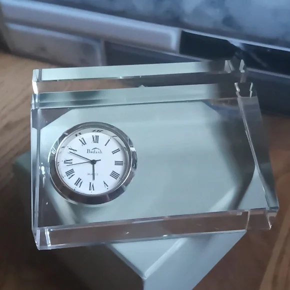 Badash CLEAR CUT CRYSTAL BUSINESS CARD HOLDER DESK ANALOG QUARTZ CLOCK - Picture 3 of 11